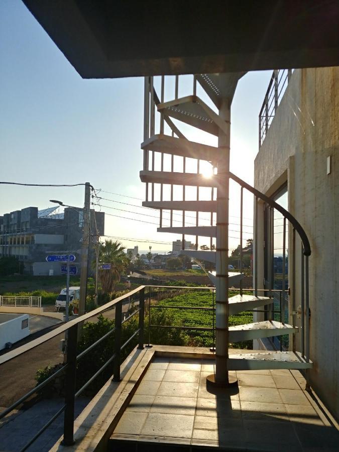 Oh Happy Day Jeju Exterior foto